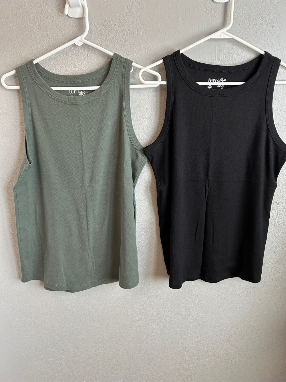 Terra & Sky Olive Green and Black Ribbed Tank Tops